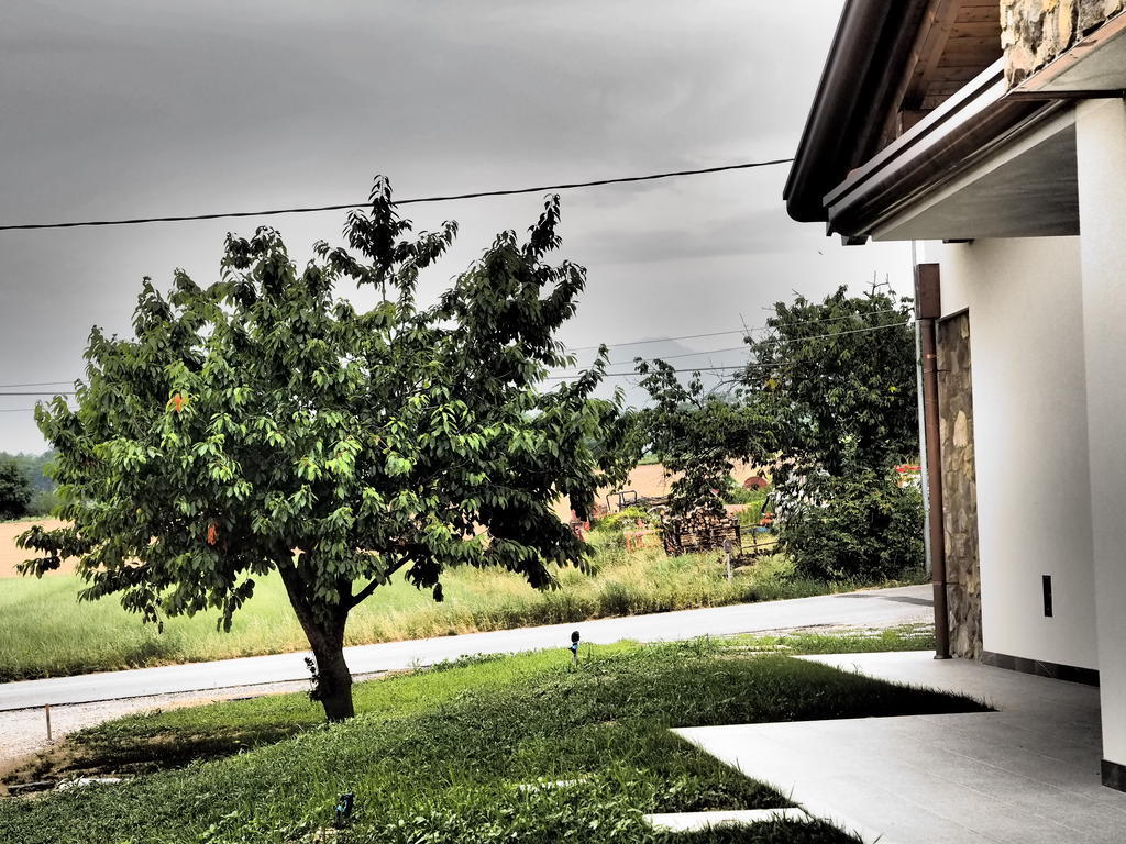 Alloggio Agrituristico Ai Tre Castelli Moruzzo Экстерьер фото