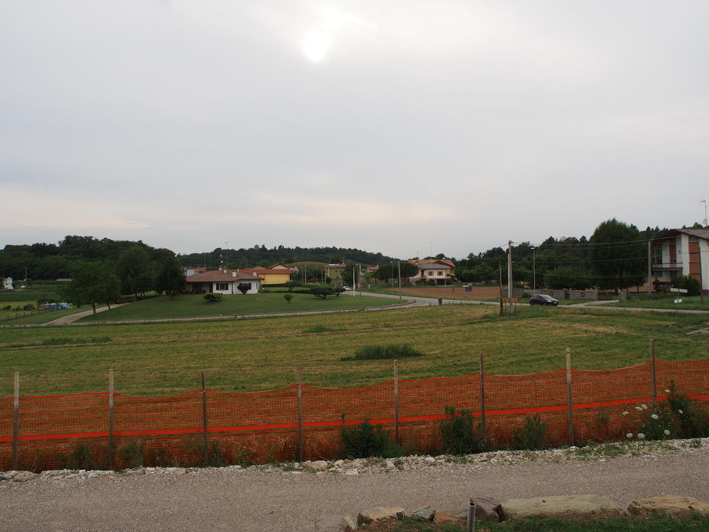 Alloggio Agrituristico Ai Tre Castelli Moruzzo Экстерьер фото